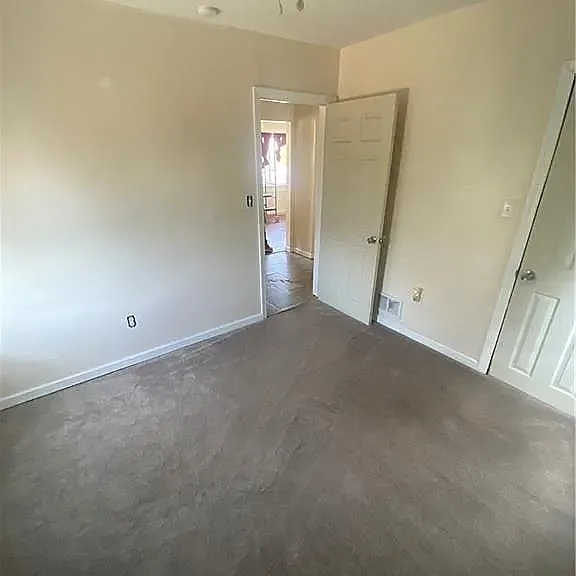 3114 Court Ave — Photo 10