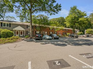 Dodgetown, East Lyme, CT 06357