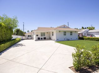 15256 Clymer St, Mission Hills, CA 91345