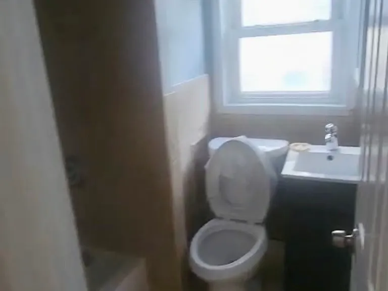 143 20th Ave #1 — Photo 3