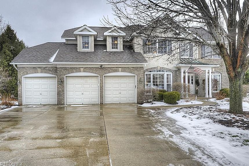 1st image of 21876 Woodfield Trl