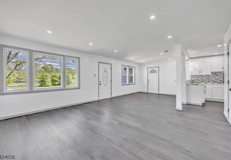1720 Chews Landing Clementon Rd — Photo 10
