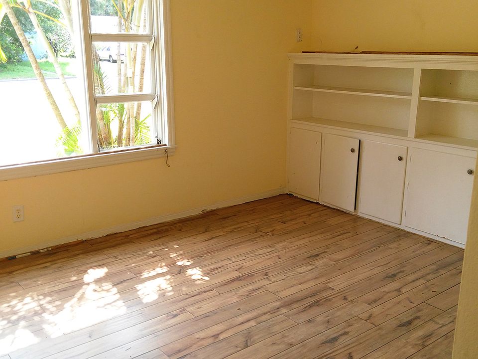 Large Living Room