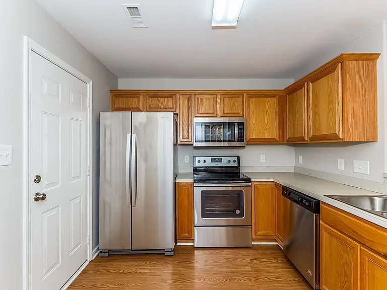 3907 Planters Watch Dr — Photo 6