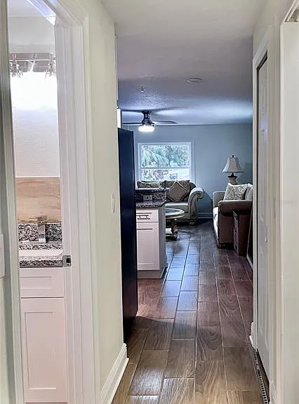 1147 E McDonald Ave #201 — Photo 10