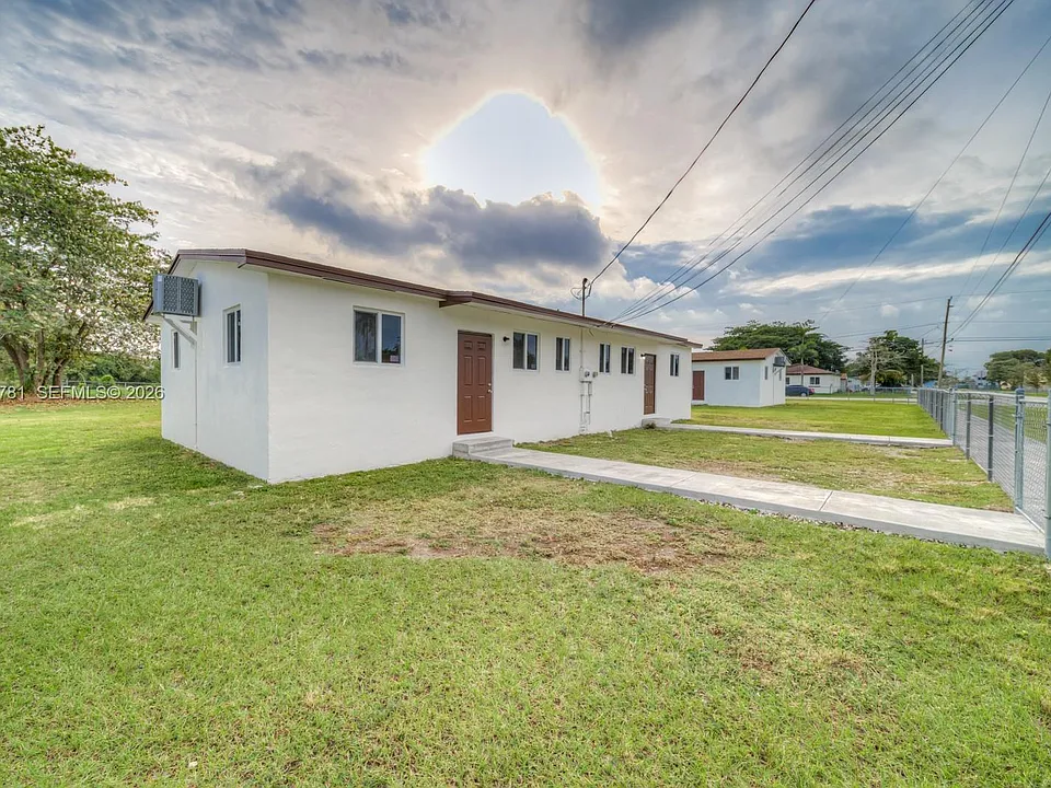 17727 SW 103rd Ave #17727