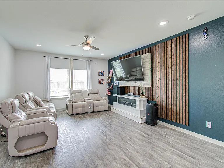 22 Desert Spring Ln — Photo 15
