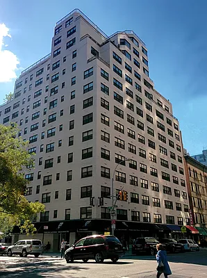 Rented by Compass | media 16