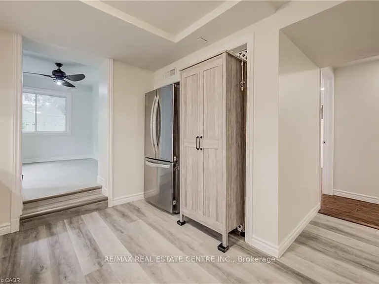 297 Country Hill Dr #C — Photo 7