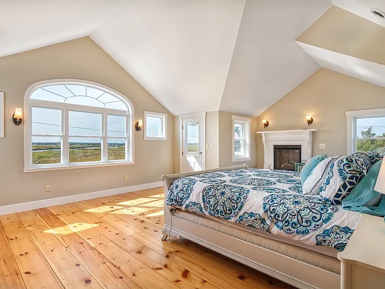 47 Sunset Dr #1 — Photo 13