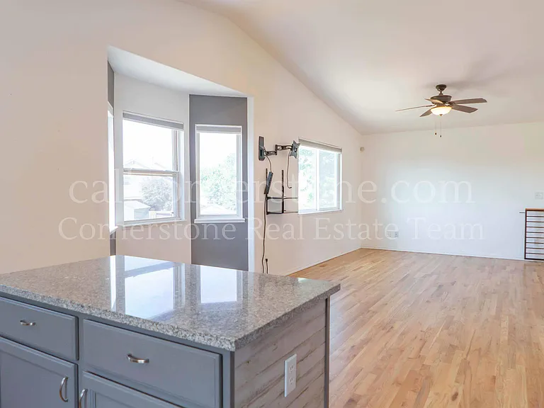 743 Descendant Dr — Photo 14