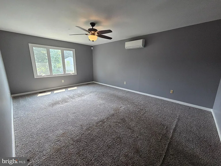 212 Fairhill Dr — Photo 15