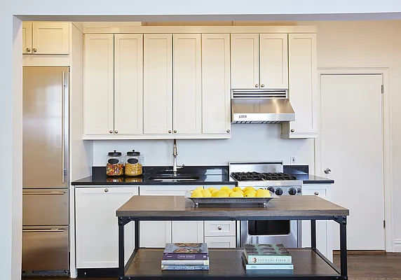 Sold by Compass | media 3