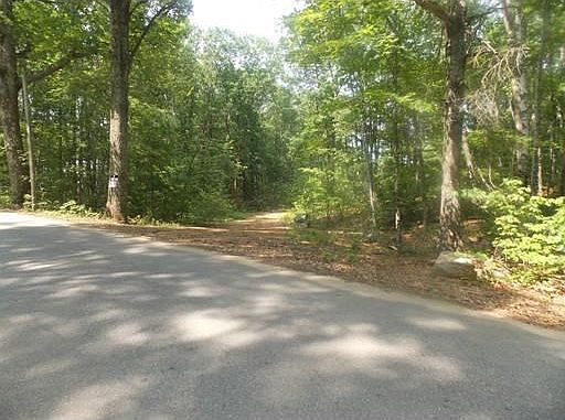 2nd image of 13 Birch Hill Rd