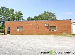 909 Enterprise St, Cape Girardeau, MO 63703