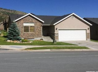 818 Mahogany Ridge Rd, Morgan, UT 84050