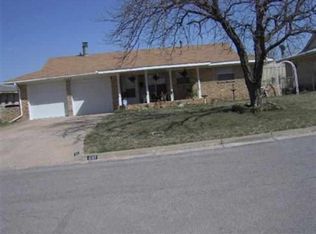 1707 NW Cedarwood Dr, Lawton, OK 73505