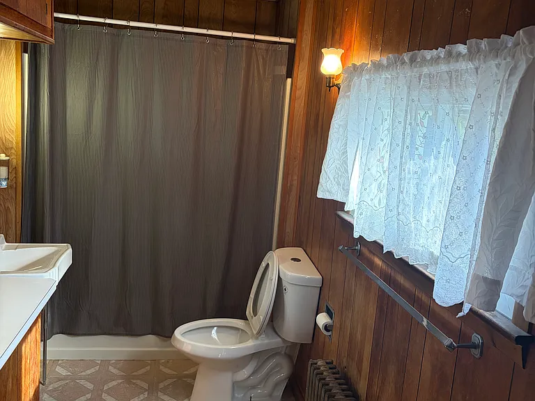 164 E Bacon St #2 — Photo 32
