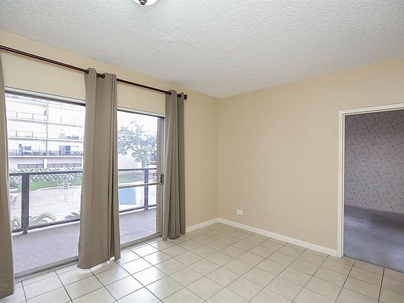 3rd image of 2929 Buffalo Speedway Unit 224