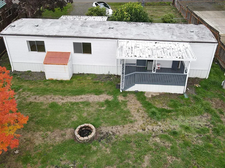10012 Overlook Dr NW — Photo 3