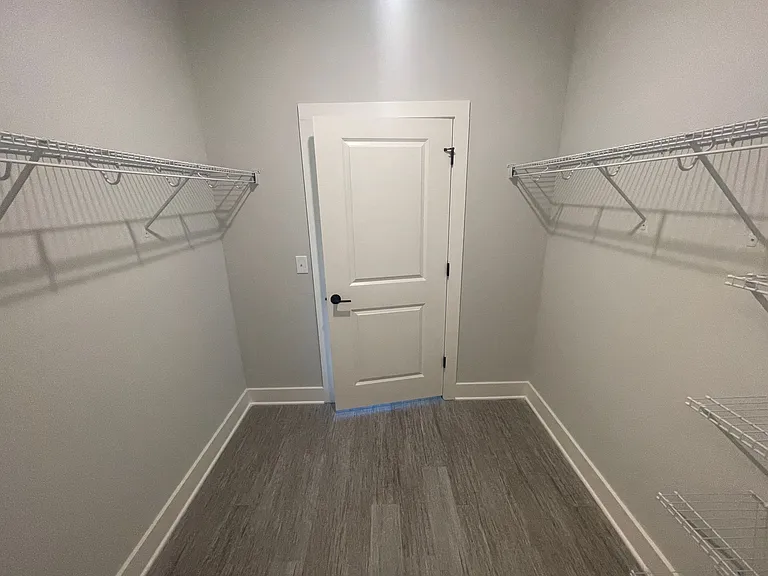 Franklin Forest New Construction 2 Bedrooms — Photo 20