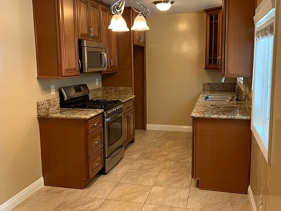 2nd image of 110 N Lima St #7552789