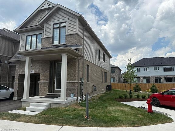 2nd image of 15 Blacklock St #39
