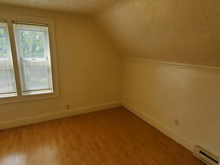 3901 S Harmon St — Photo 6