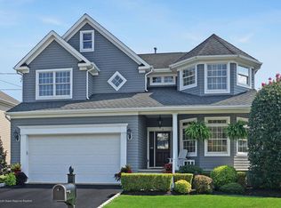 6 Rivergate Way, Long Branch, NJ 07740