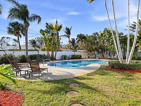 5th image of 9170 Blind Pass Rd