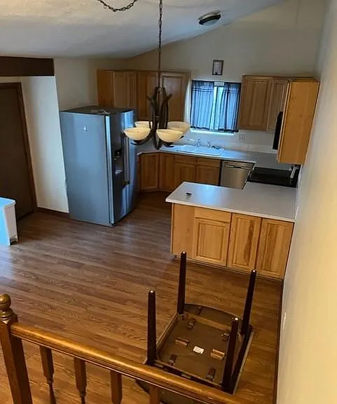 1016 Carriage Ln — Photo 2