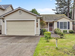 18376 SE Stephens St, Portland, OR 97233