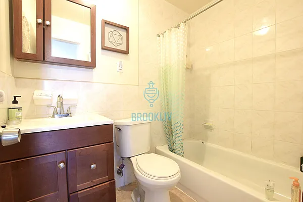 Rented by null | media 21