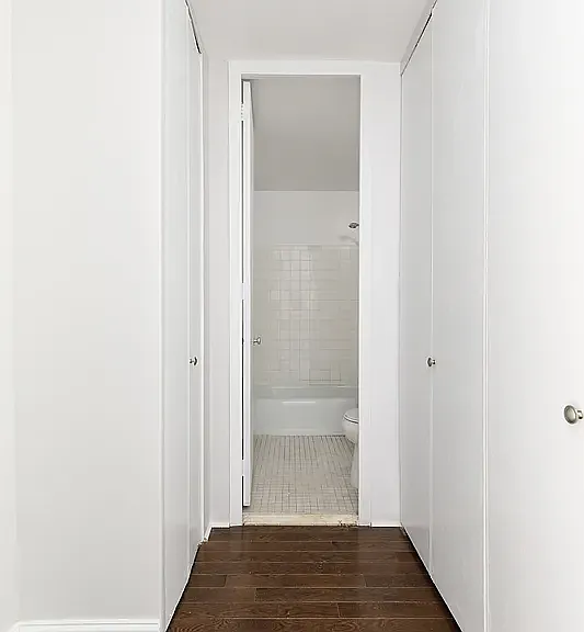 333 E 30th St #14F — Photo 11