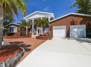 154 Lookout Point Dr, Osprey, FL 34229