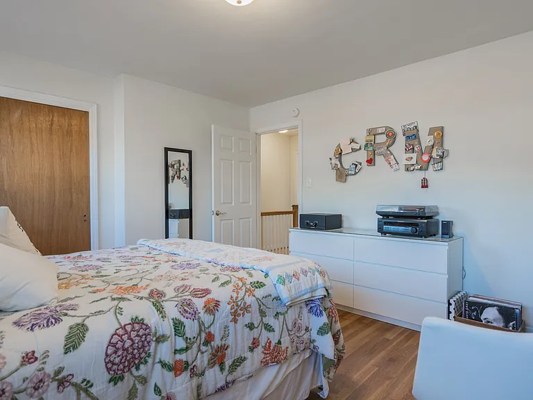 Arlington Park Townhomes — Photo 14