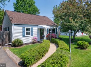 3108 Burgundy Rd, Alexandria, VA 22303