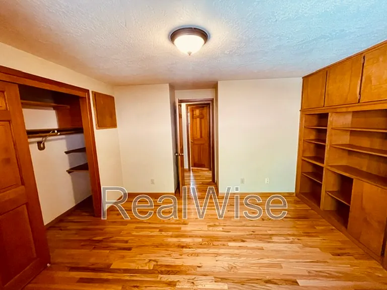 1711 Apache Dr — Photo 22