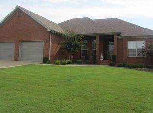 123 Old Hickory Dr, Florence, AL 35630