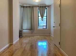 323 Chauncey St #1R, Brooklyn, NY 11233