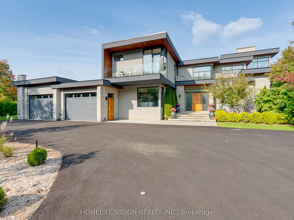 1st image of 43 Ogden Cres