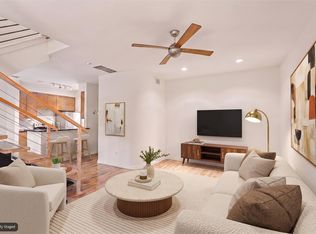 2100 Commonwealth St APT M, Houston, TX 77006