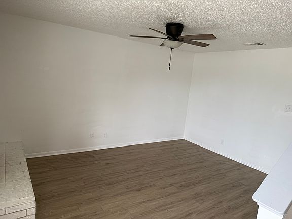 4th image of 1000 Waco Rd APT 205