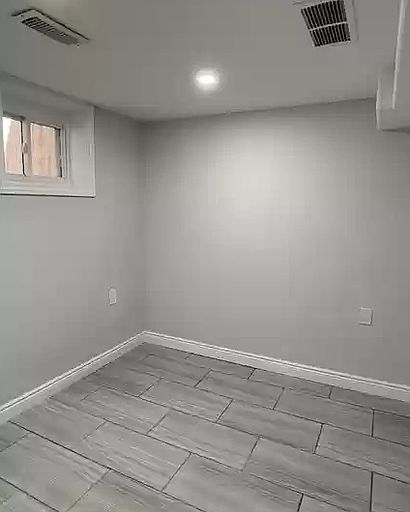 2nd image of 1636 Dougall Ave