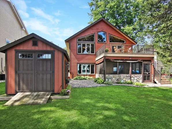 7063 100th Ave SE, Clear Lake, MN 55319