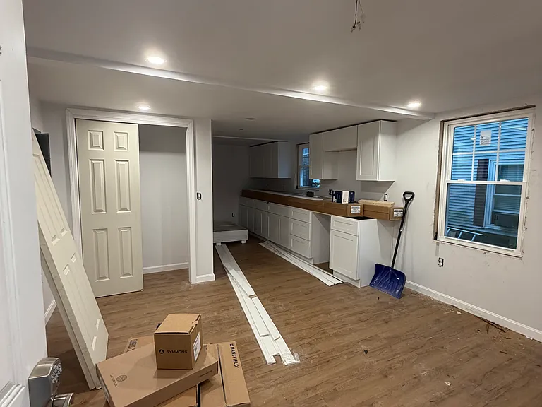 1616 Main St #2 — Photo 2