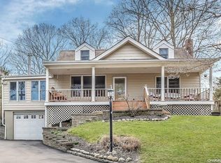 50 Clarke Dr, East Northport, NY 11731
