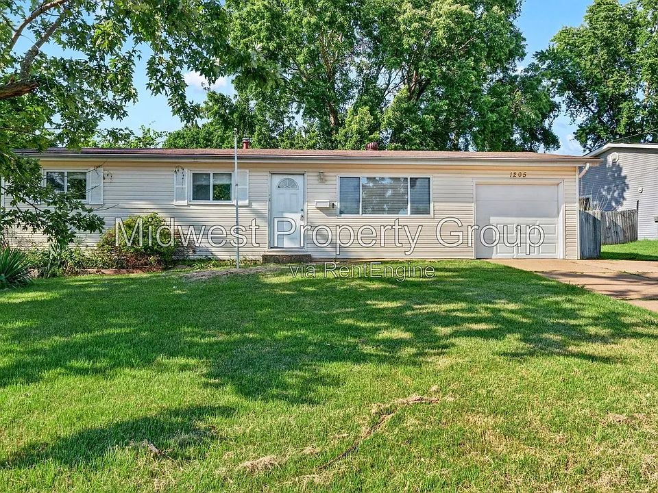 1205 Acredale Dr