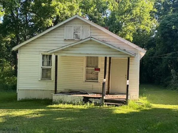841 Oak St, Orangeburg, SC 29115