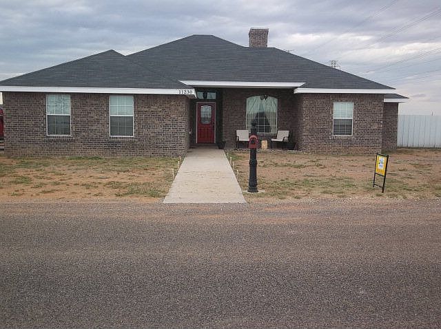 1st image of 11230 W Hacienda Dr